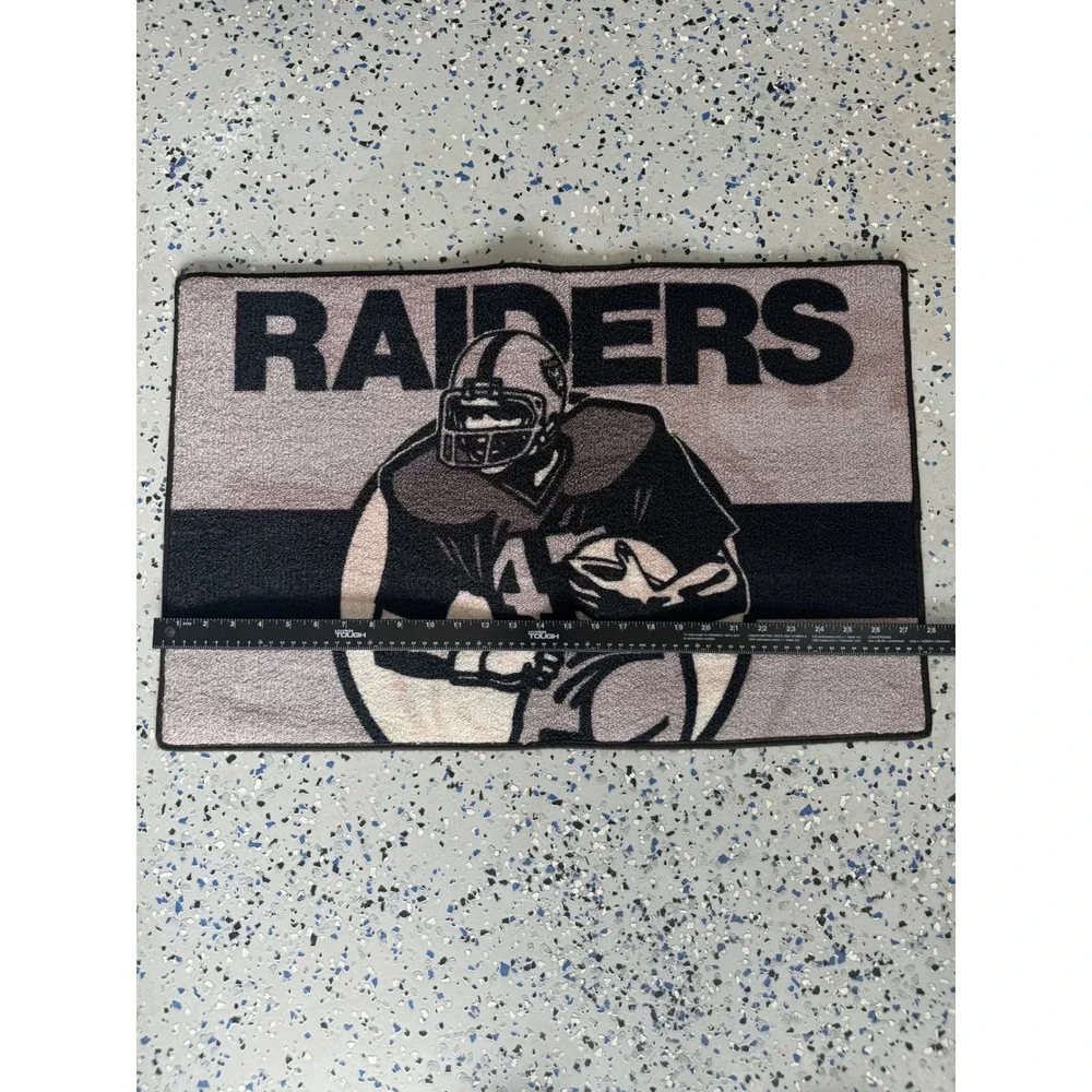 Las Vegas Raiders Football Player Area Rug Mat NFL Fan Gear Home Decor VTG Stain